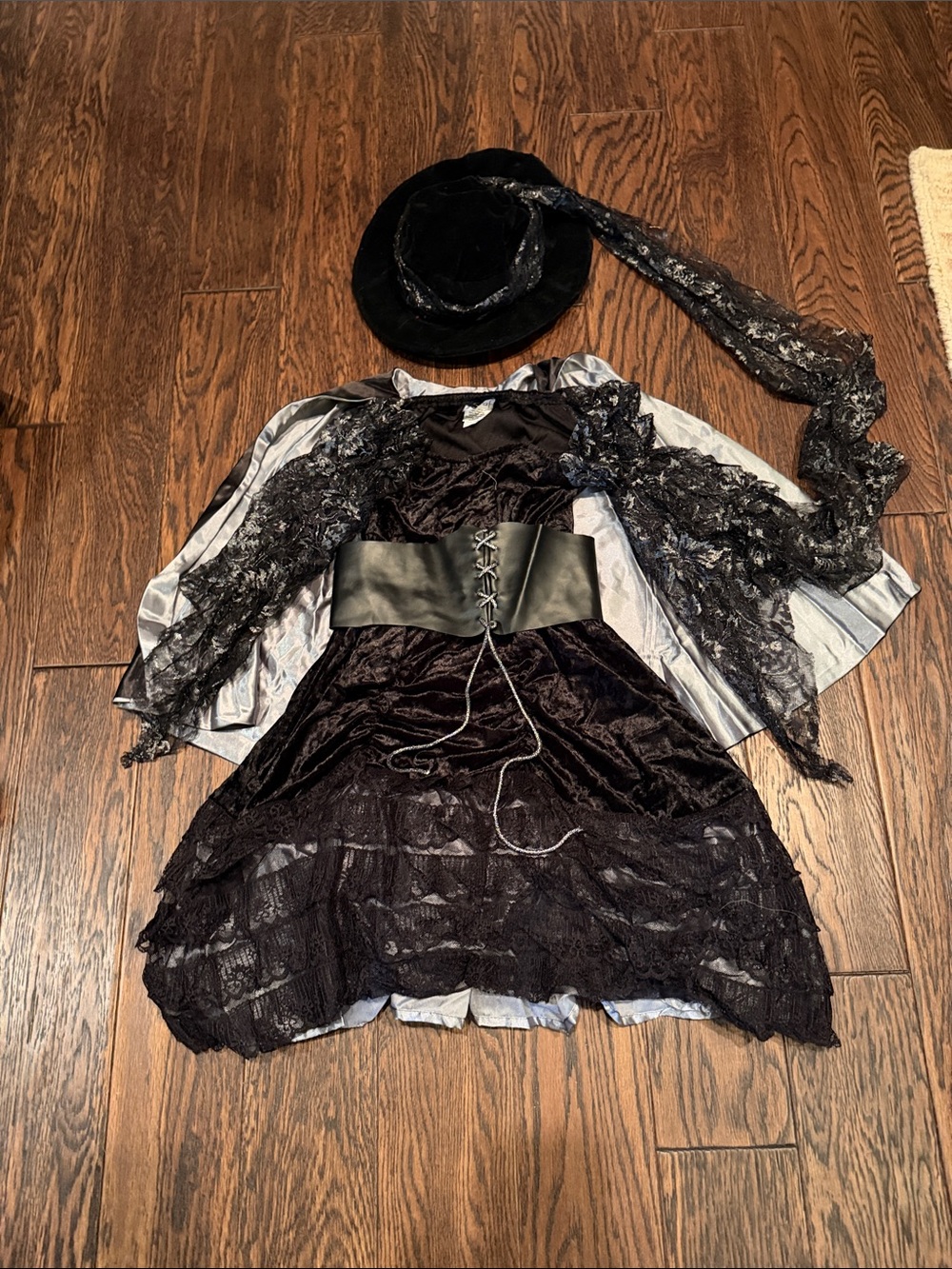 Childs Black bandit Lace Velvet Cape Coat with Corset Belt
